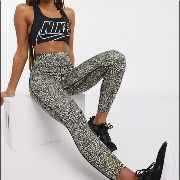 nike training one tight cropped leggings in mono leopard print